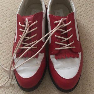 Classic Ladies Red and White Leather Golf Shoes